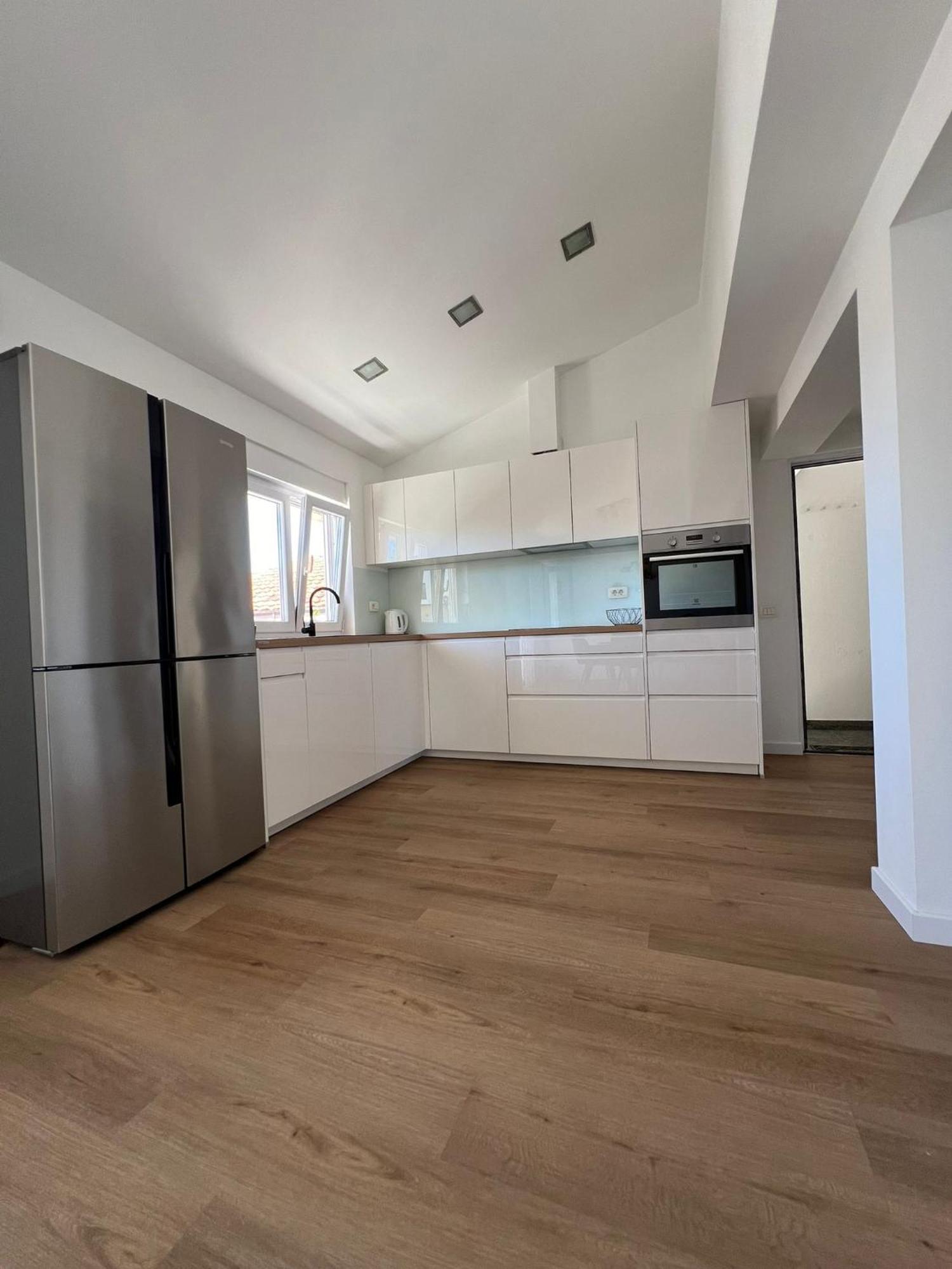 City Apartments Nada Макарська Екстер'єр фото